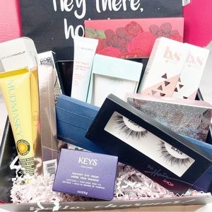 15-Piece Makeup Bundle